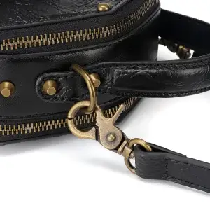 Steampunk Crossbody Saddle Bag – Hexagonal Rivet Chain